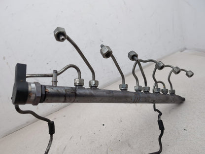 Fuel Rail 6