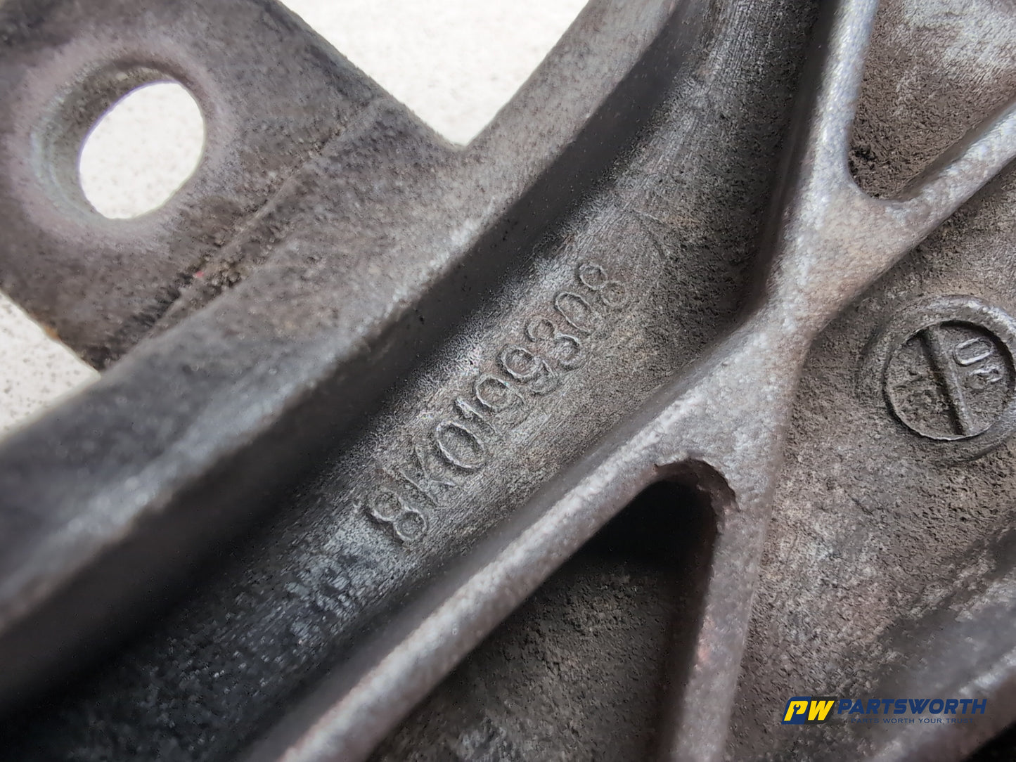 Engine Mounting RH 7