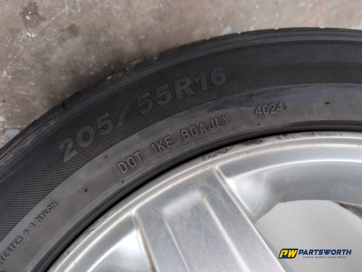 Wheel Road Alloy 7