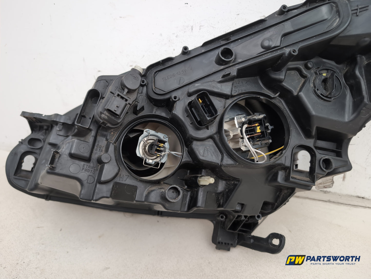 Headlamp RH 7