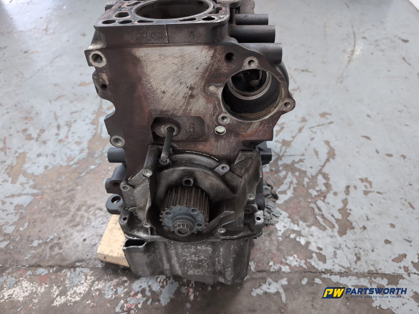 Bare engine  7