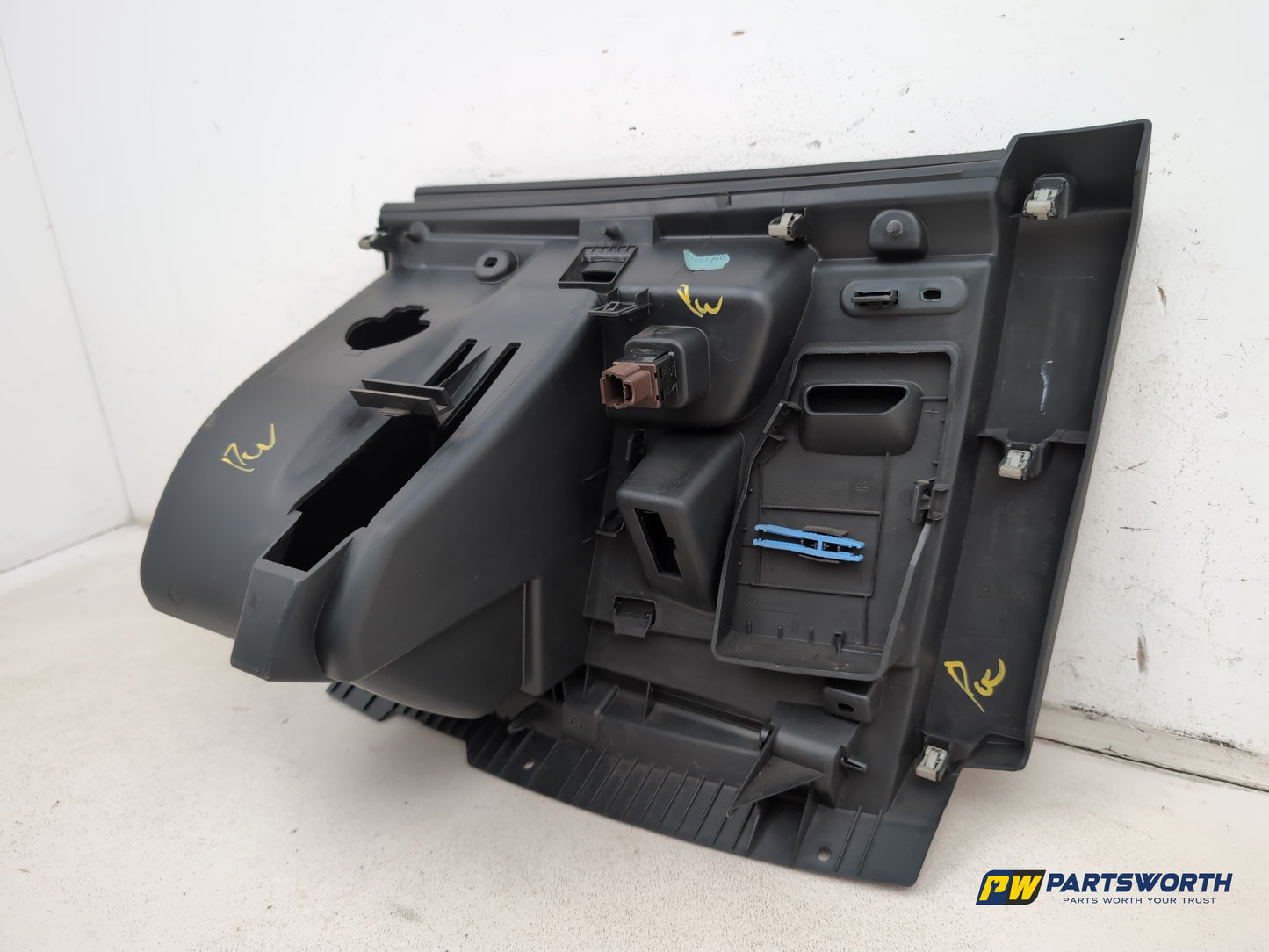 Glove Compartment Assembly 7