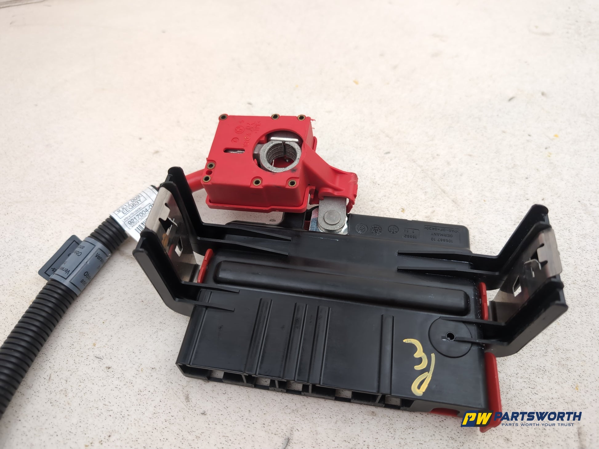Positive Pole Battery Power Boot Distribution Fuse Box 7