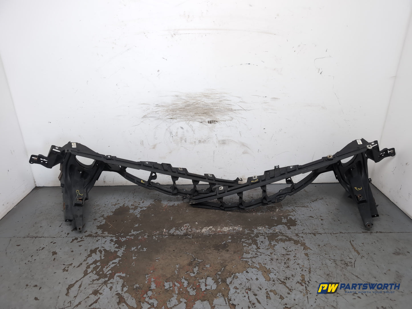 Bumper Rear Bracket LH 7