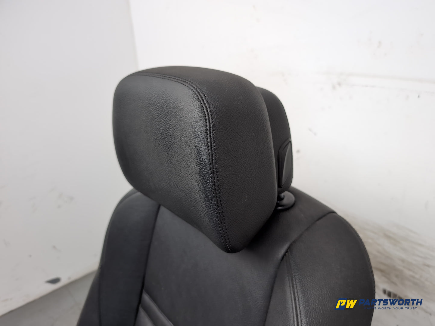 Seat Front LH 6