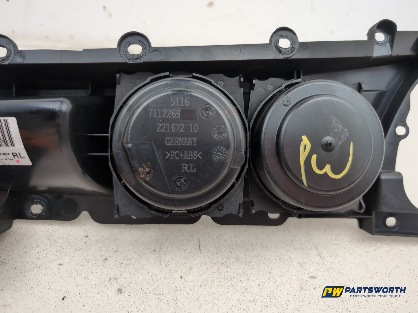 Centre Console Cup Holder 7