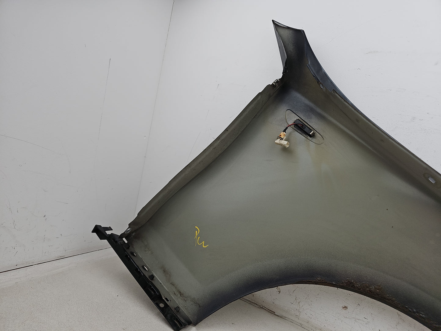 Wing Front LH 7