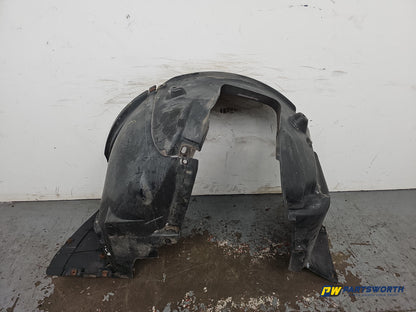 Moulding Wheel Arch Front RH 7