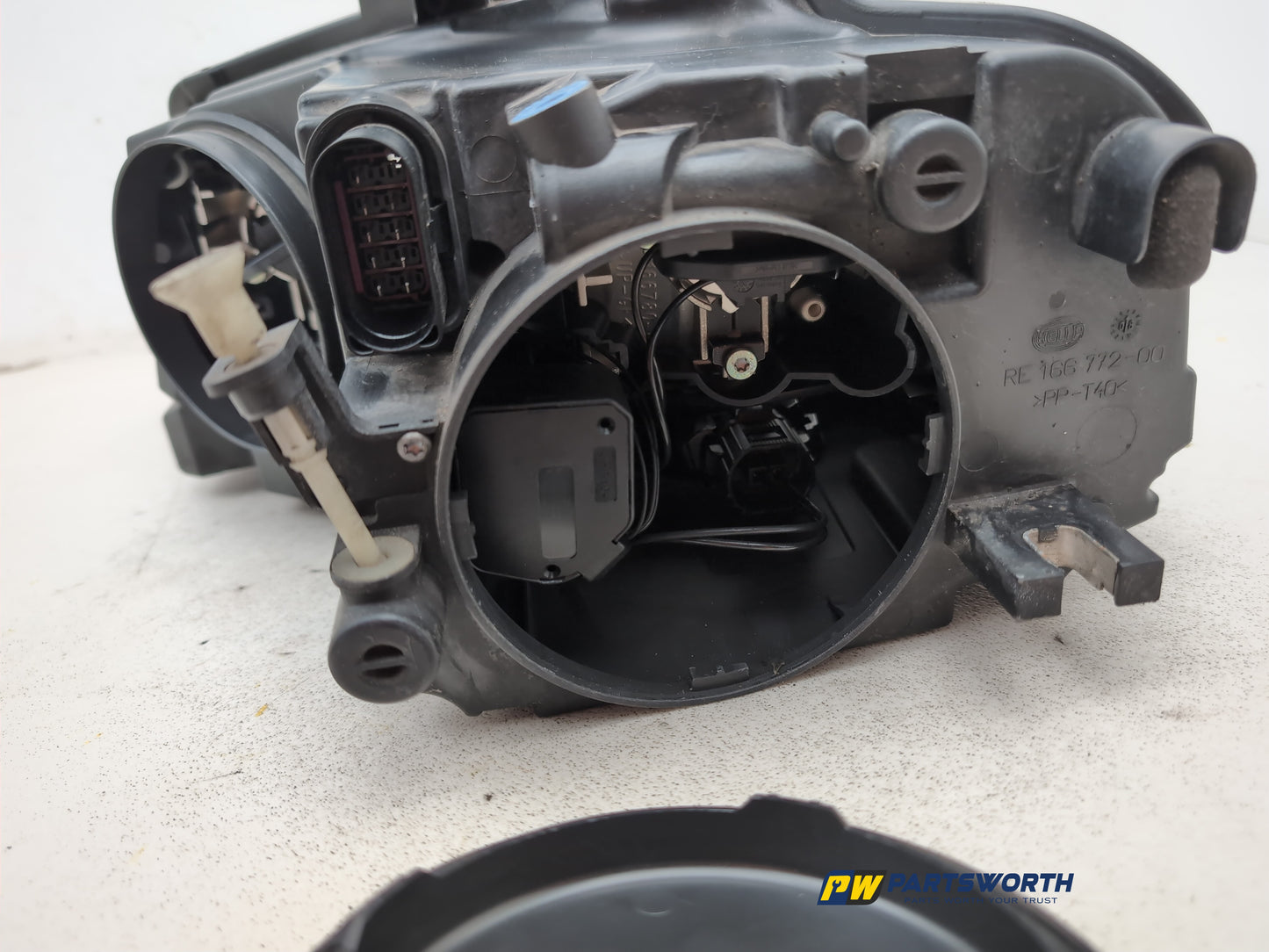 Headlamp RH 7