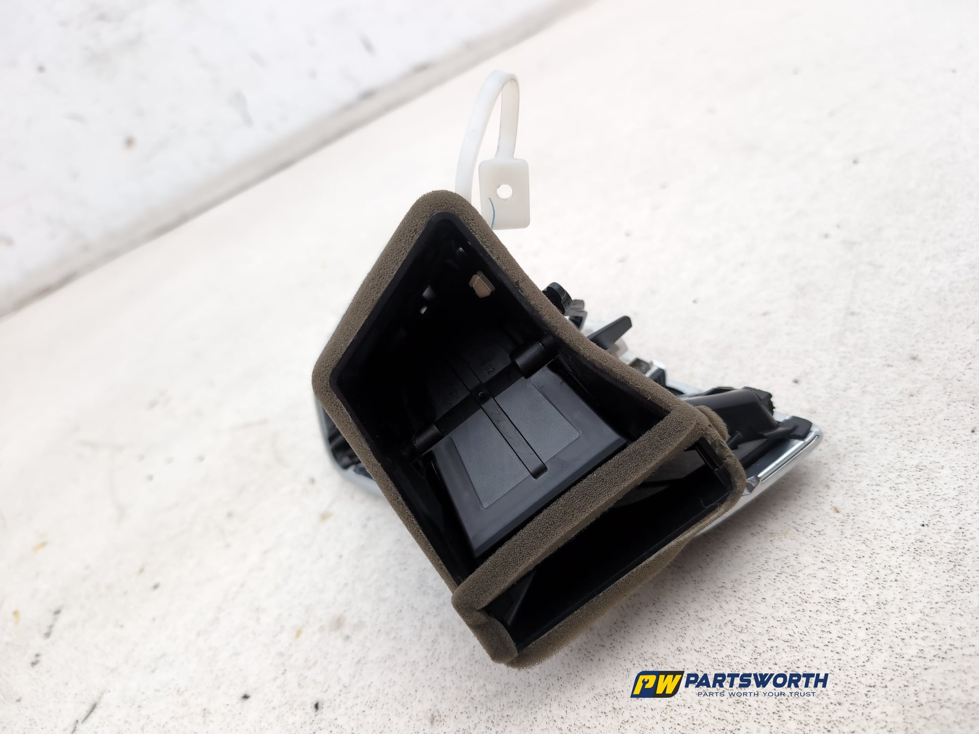 Dashboard Trim With Air Vent  14