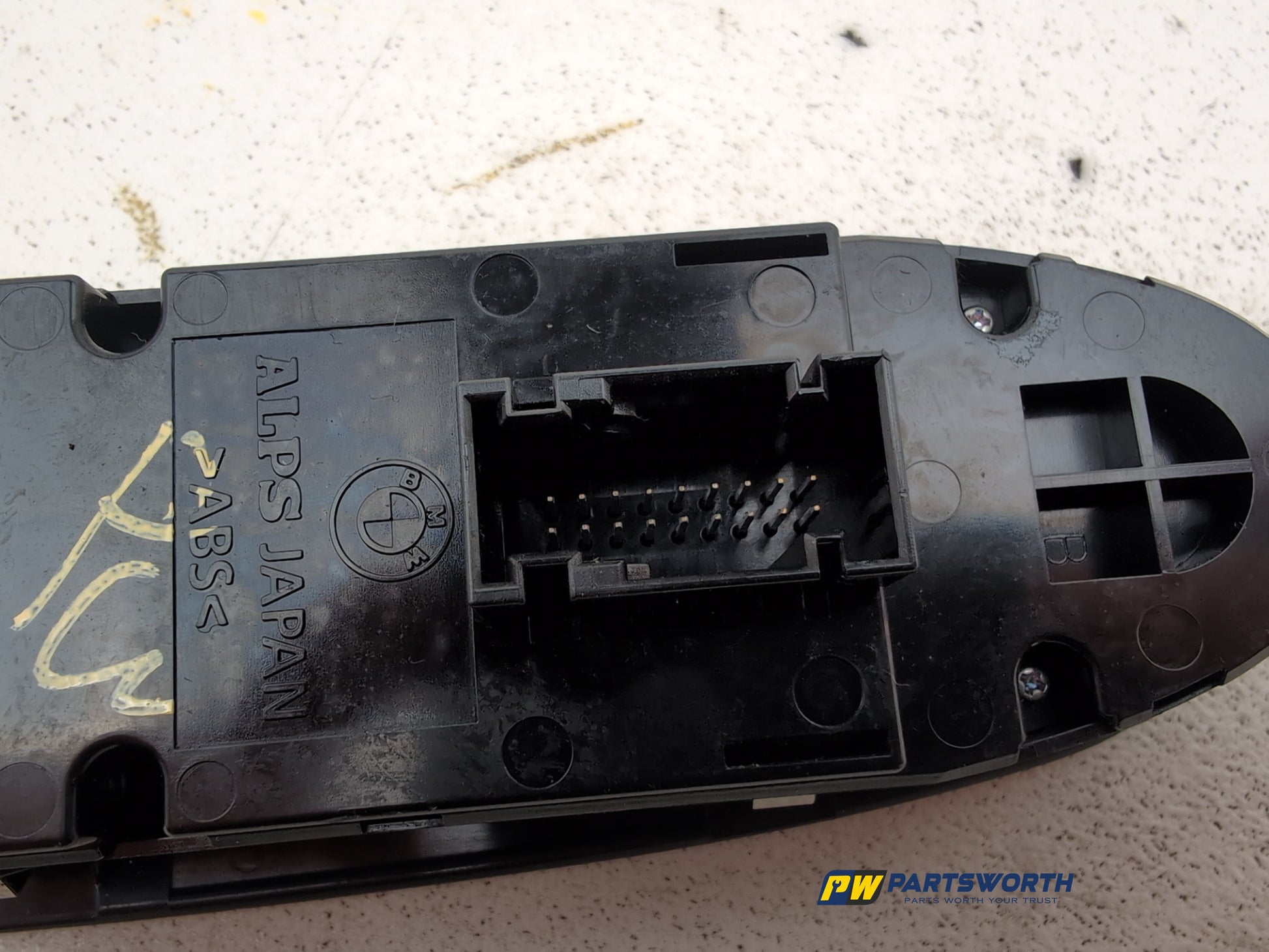 Switch Electric Window Front RH 7