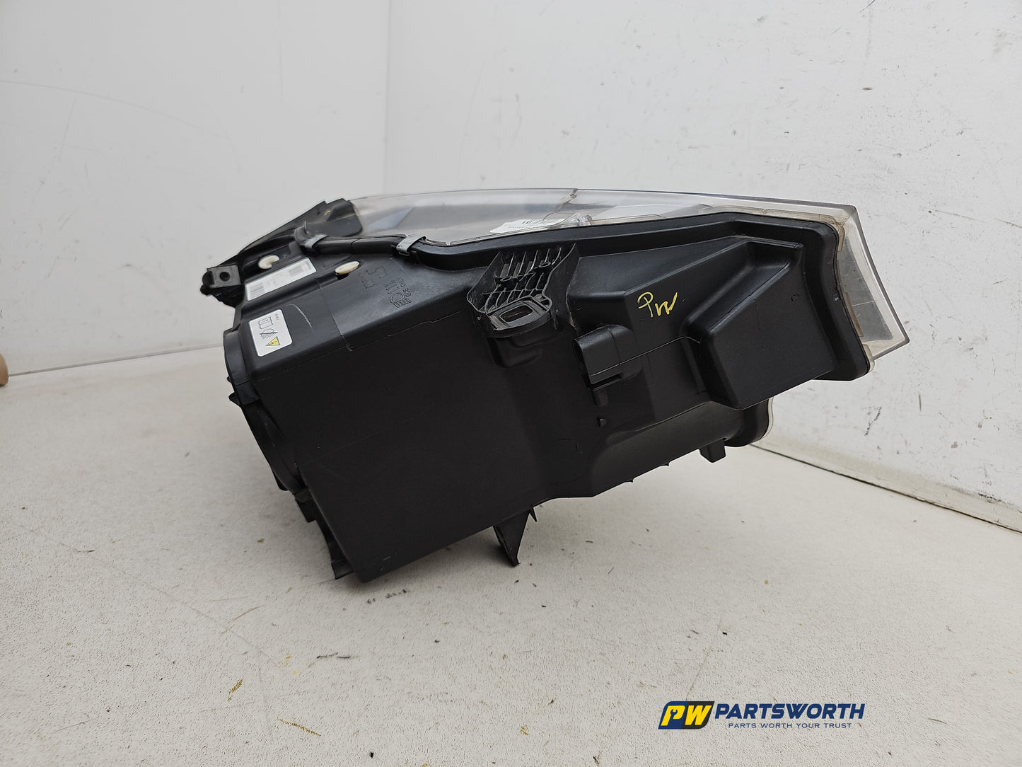 Headlamp LH 7
