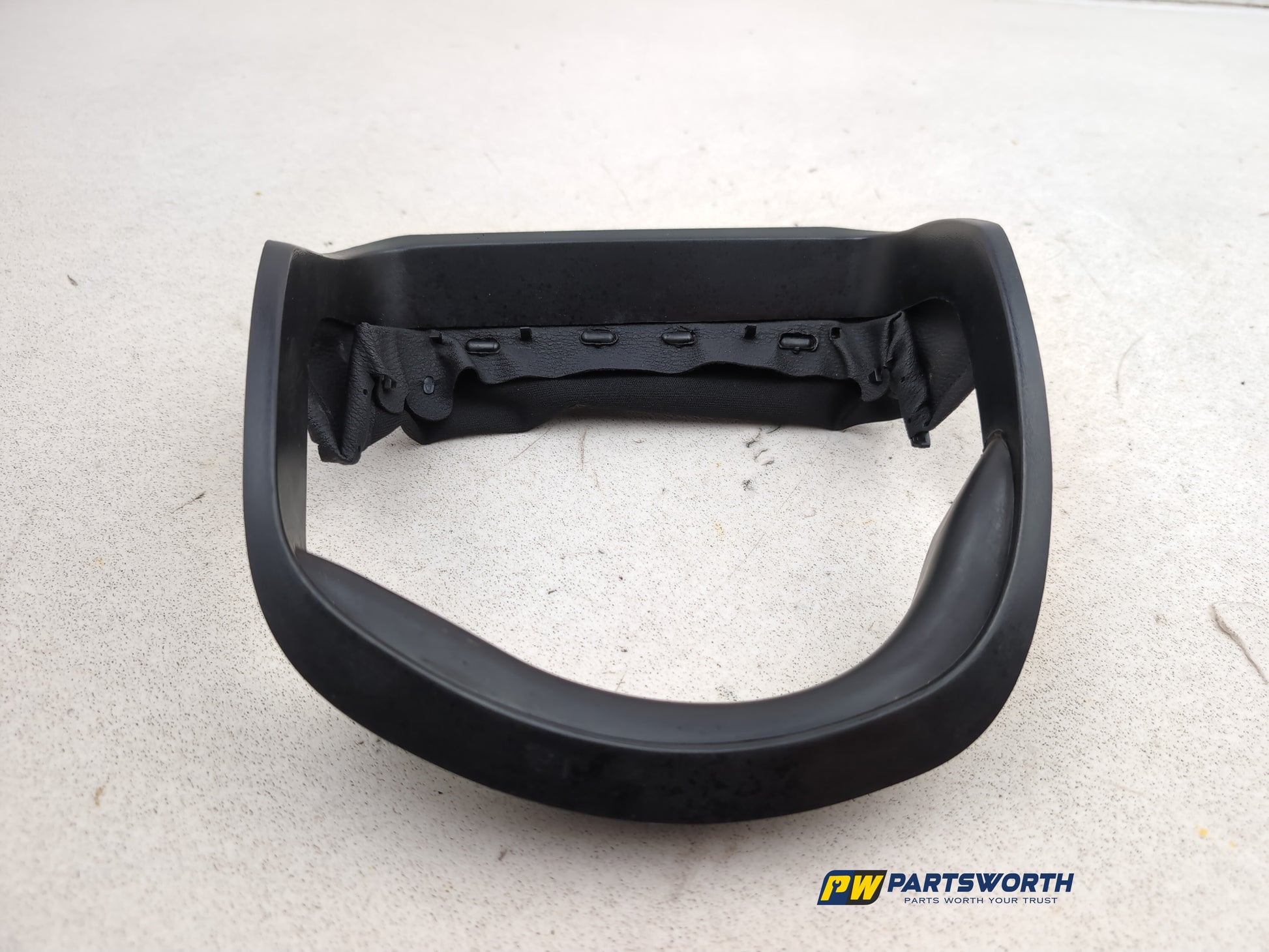 Steering Column Shroud Upper and Lower 7