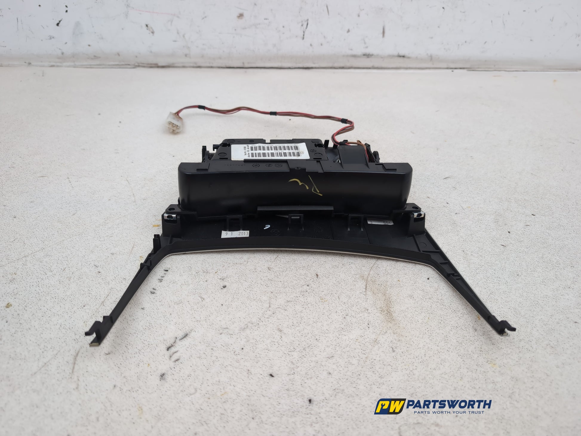 Ashtray Centre Console 7