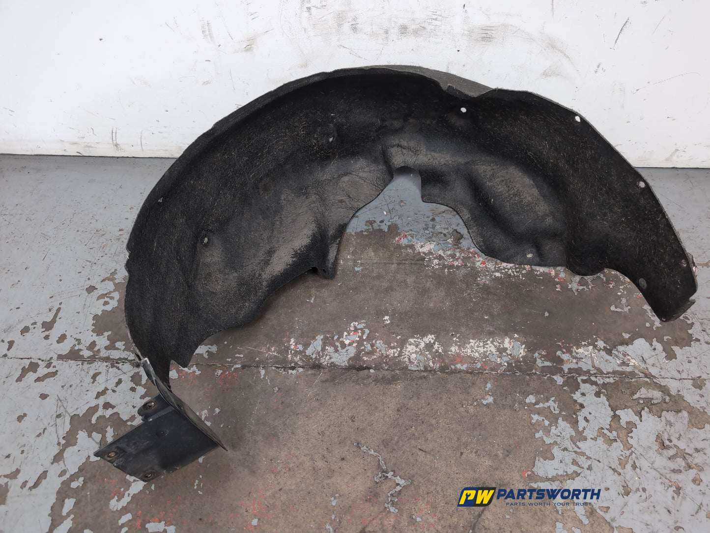 Moulding Wheel Arch Rear LH 7