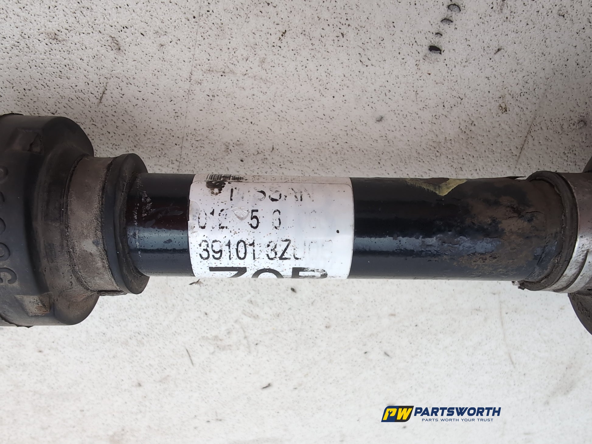 Driveshaft Front LH 7