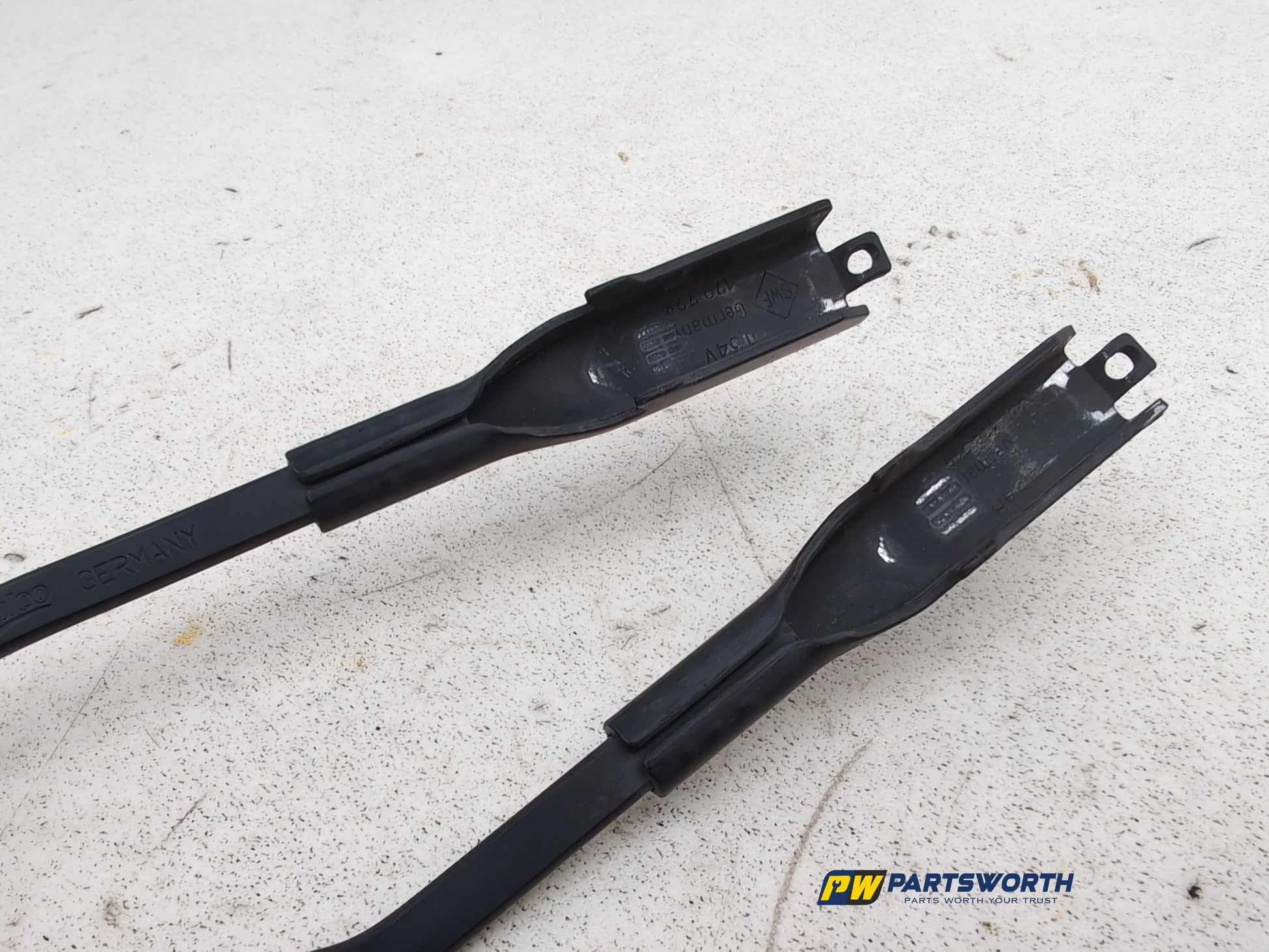Wiper Front Arm 7