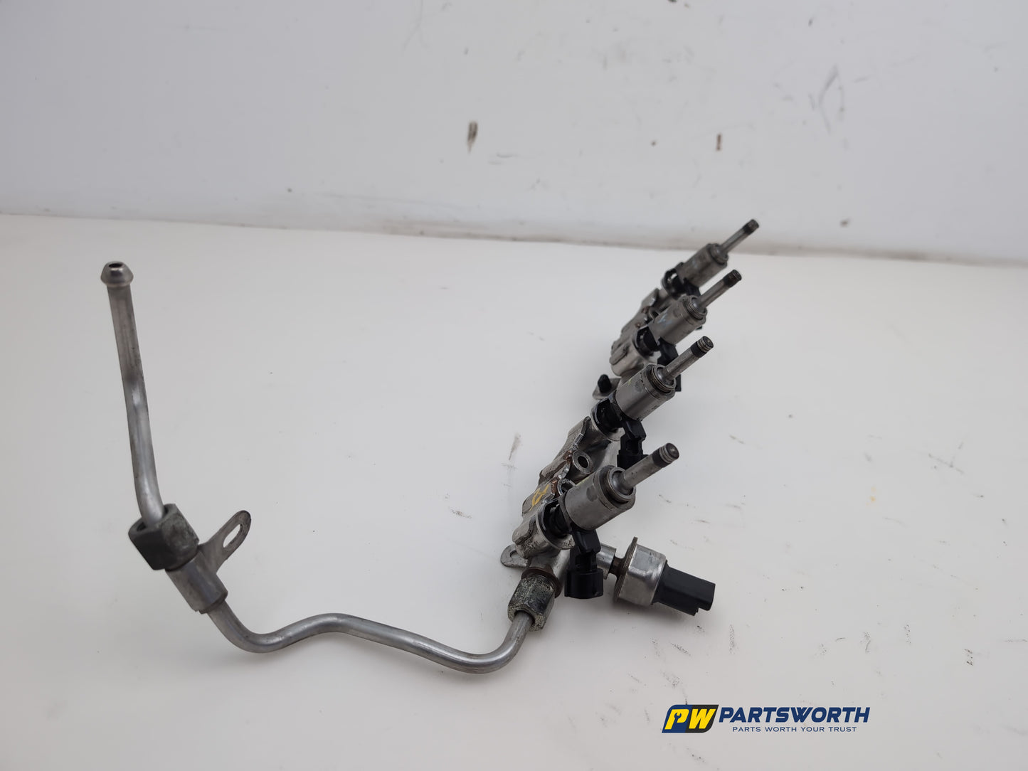 Fuel Rail 7