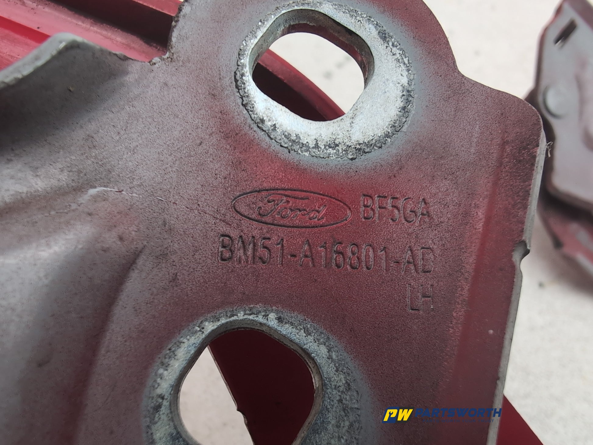 Bonnet Hinges 7