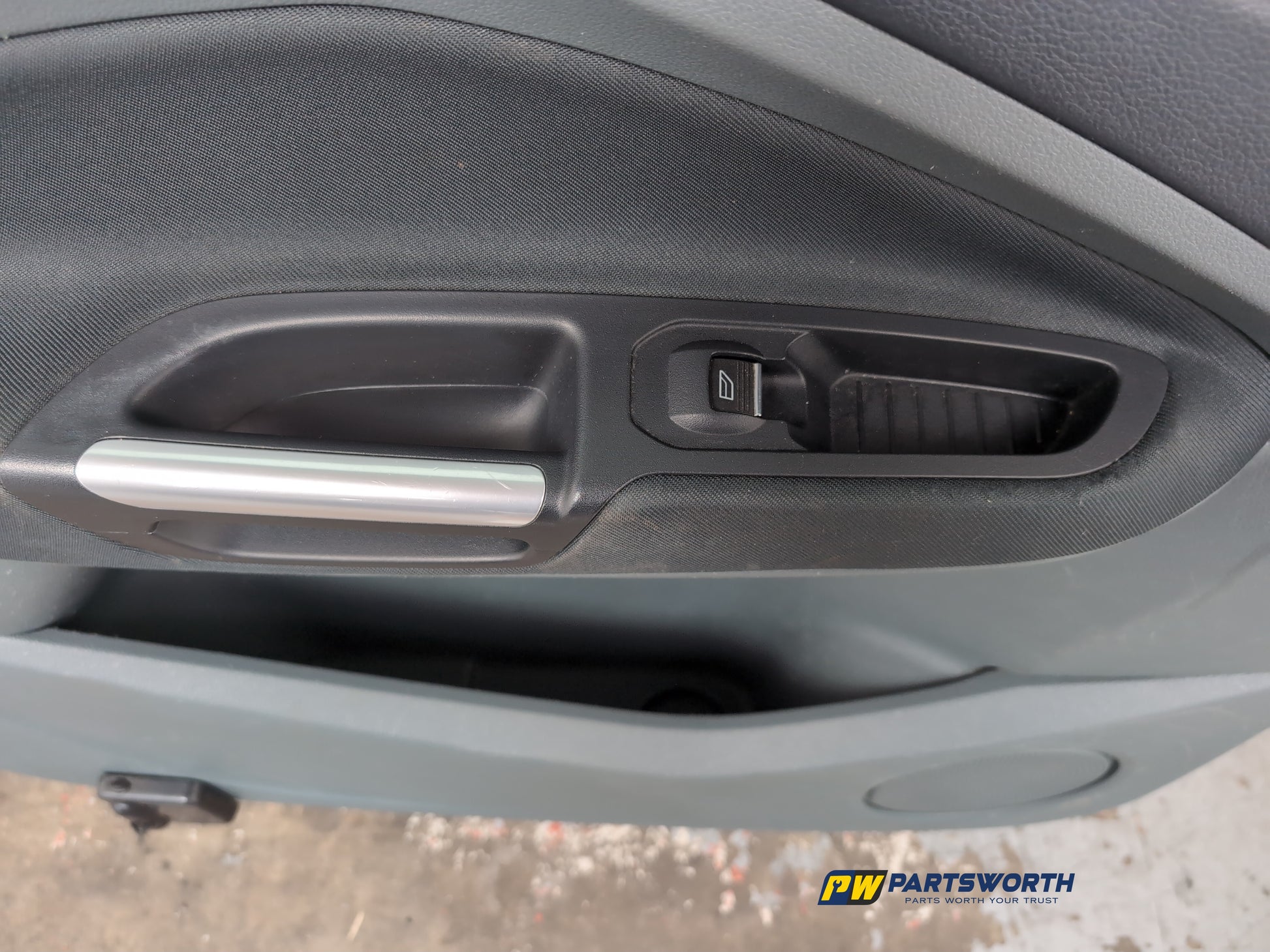 Door Front LH 7