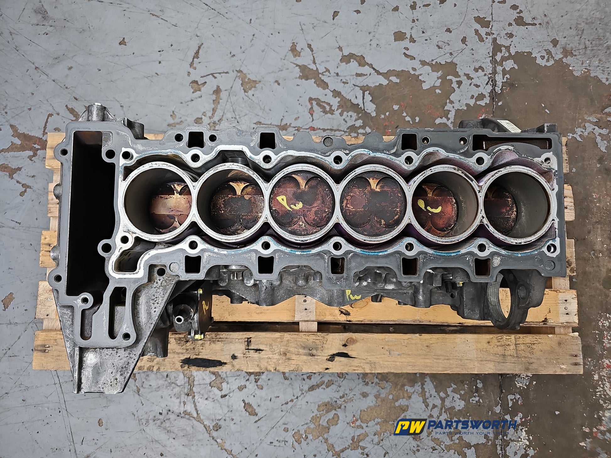 Bare engine  7