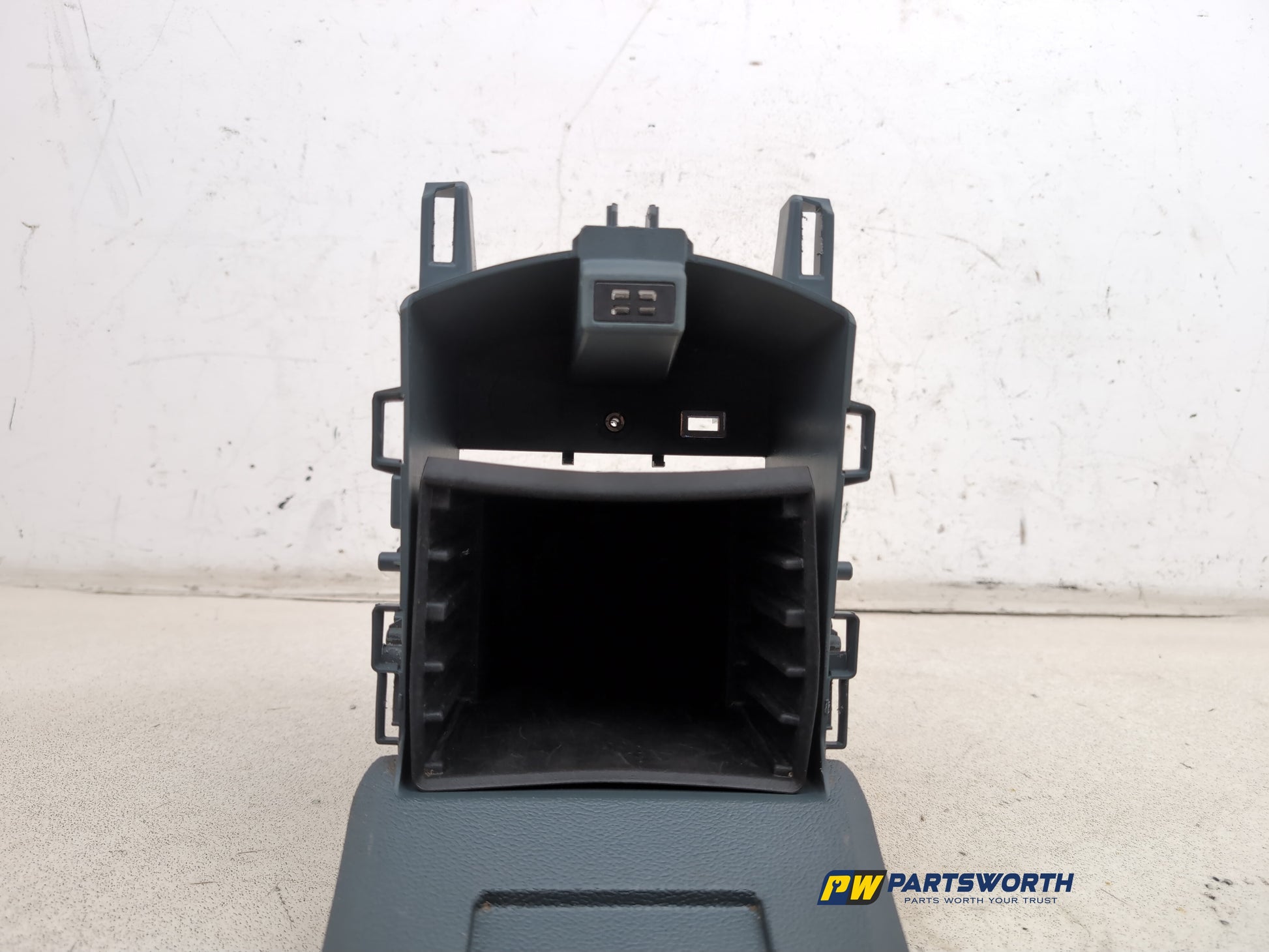 Centre Console Armrest 7