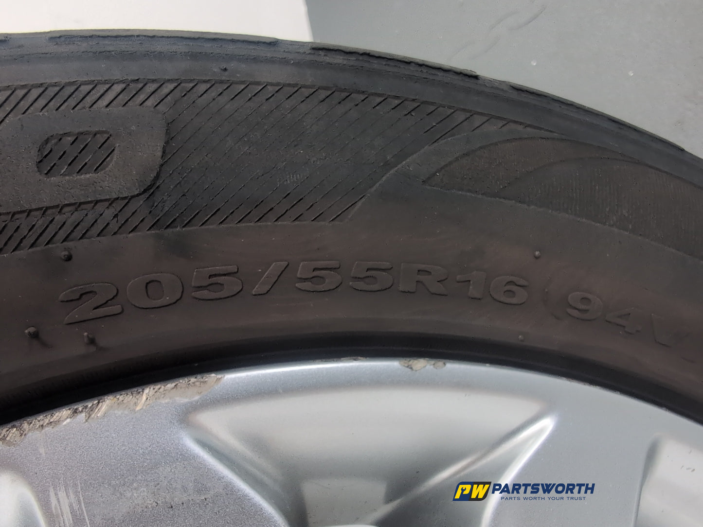 Wheel Road Alloy 7