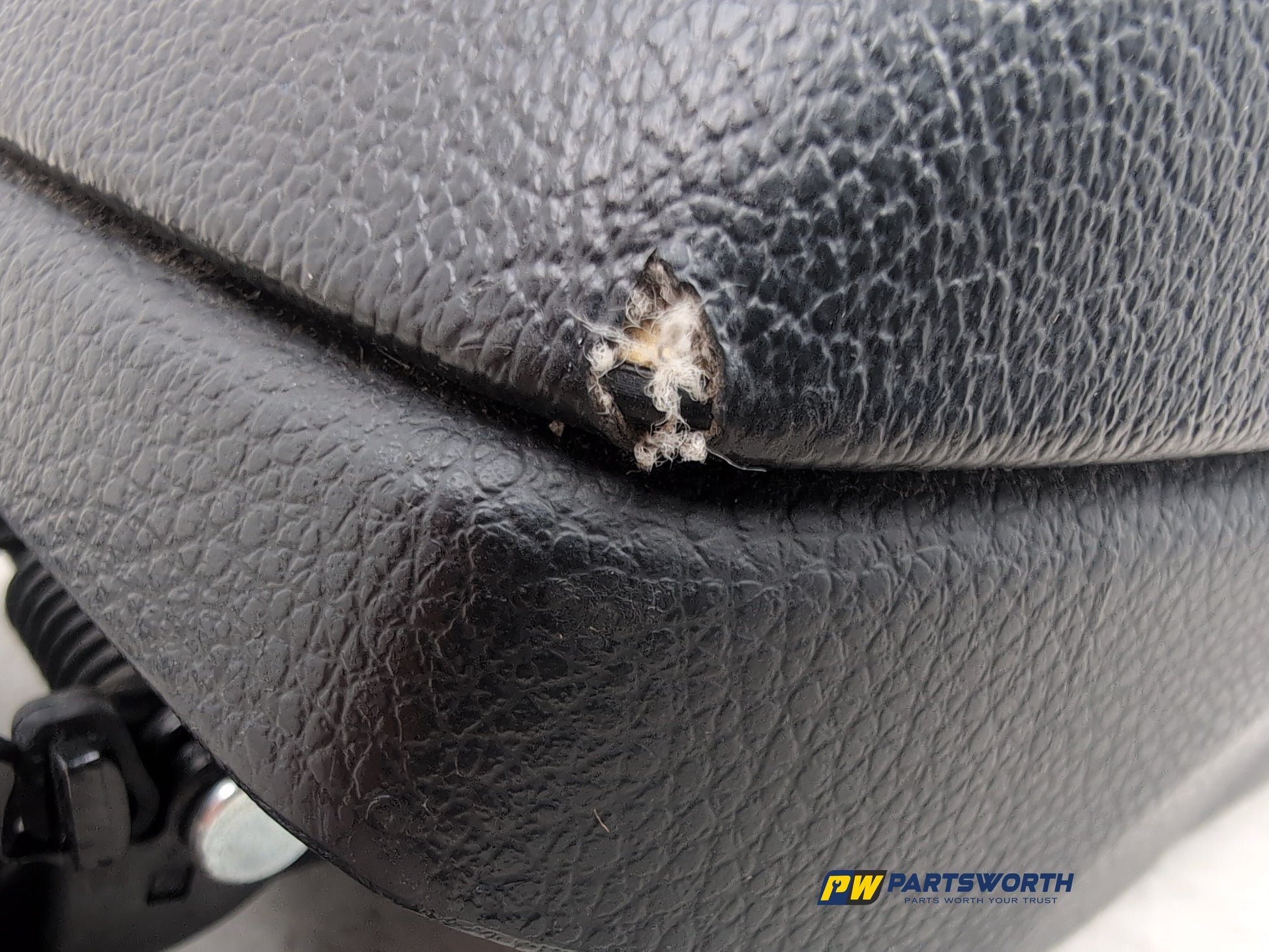 Centre Console Armrest 7