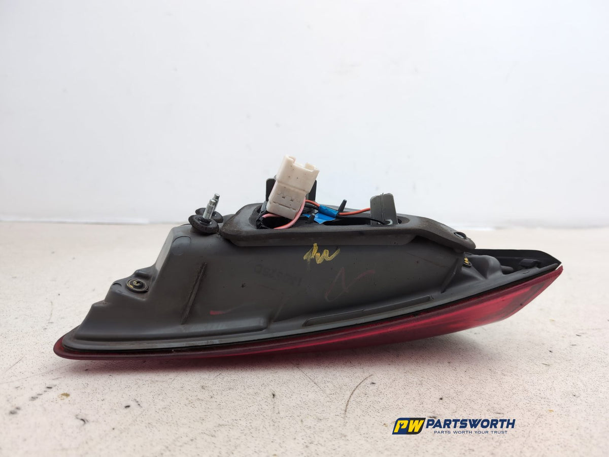 Lamp Assembly Rear Inner RH 7