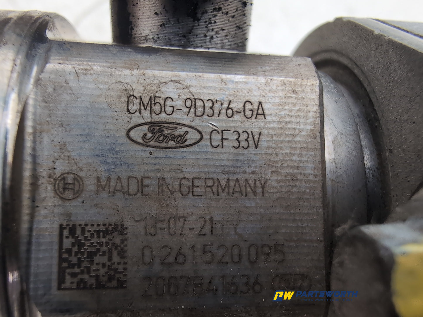 High pressure fuel pump 7
