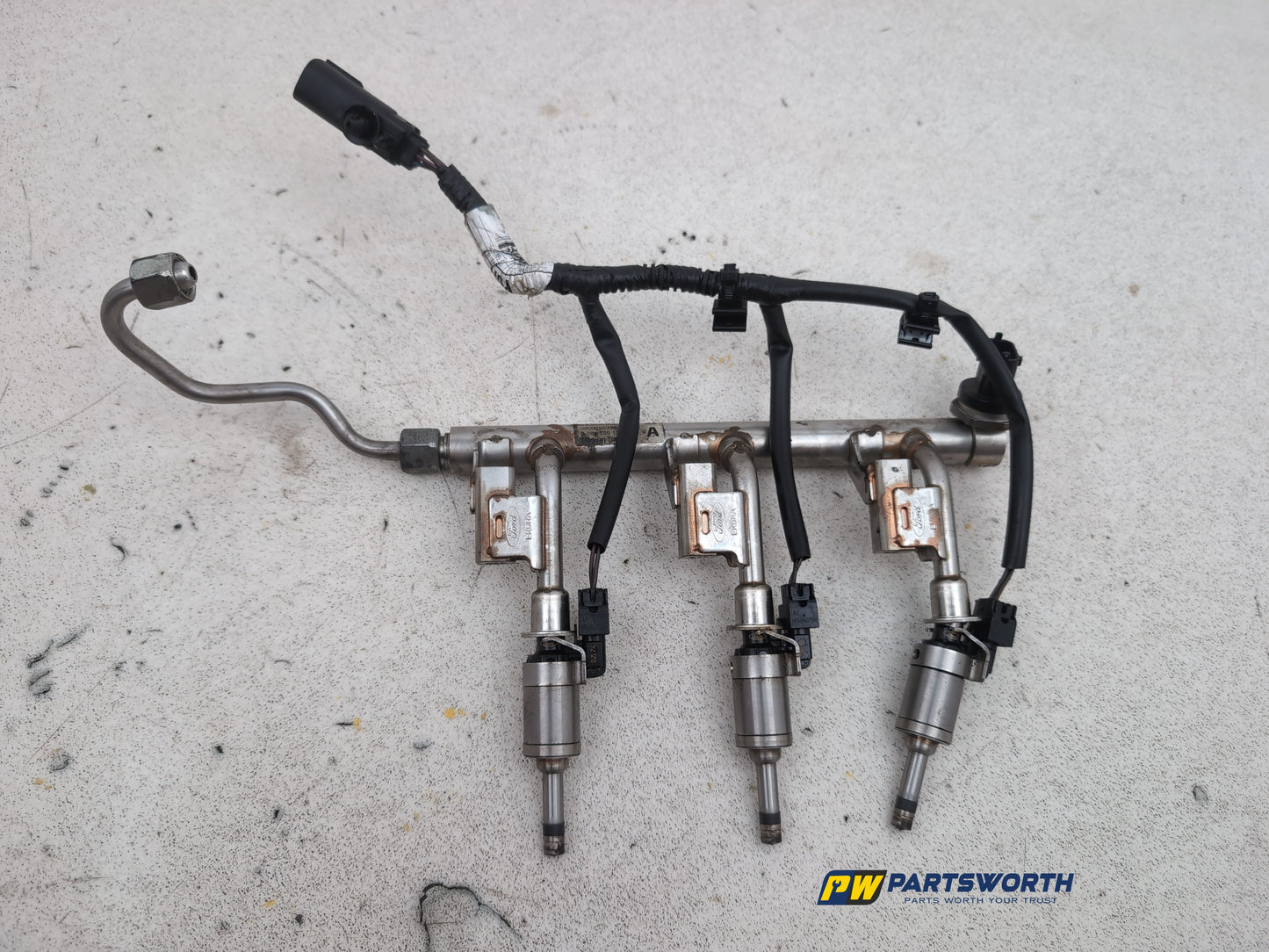 Fuel Rail 7