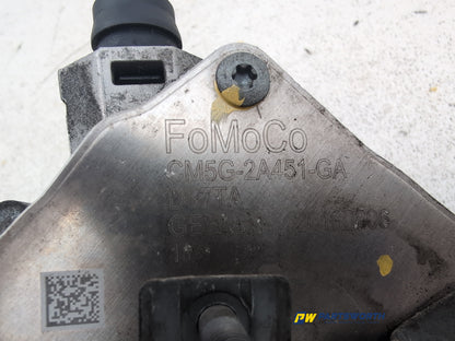 Vacuum Pump  7