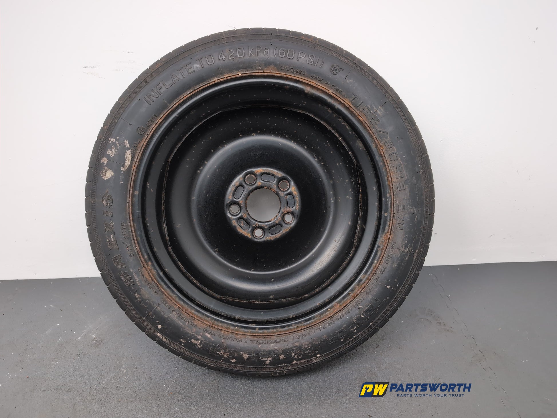 Space Saver Spare Wheel and Tool Kit  7