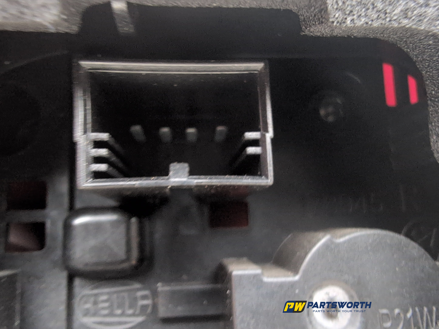 Lamp Assembly Rear RH 7
