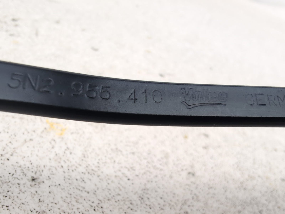 Wiper Front Arm 7