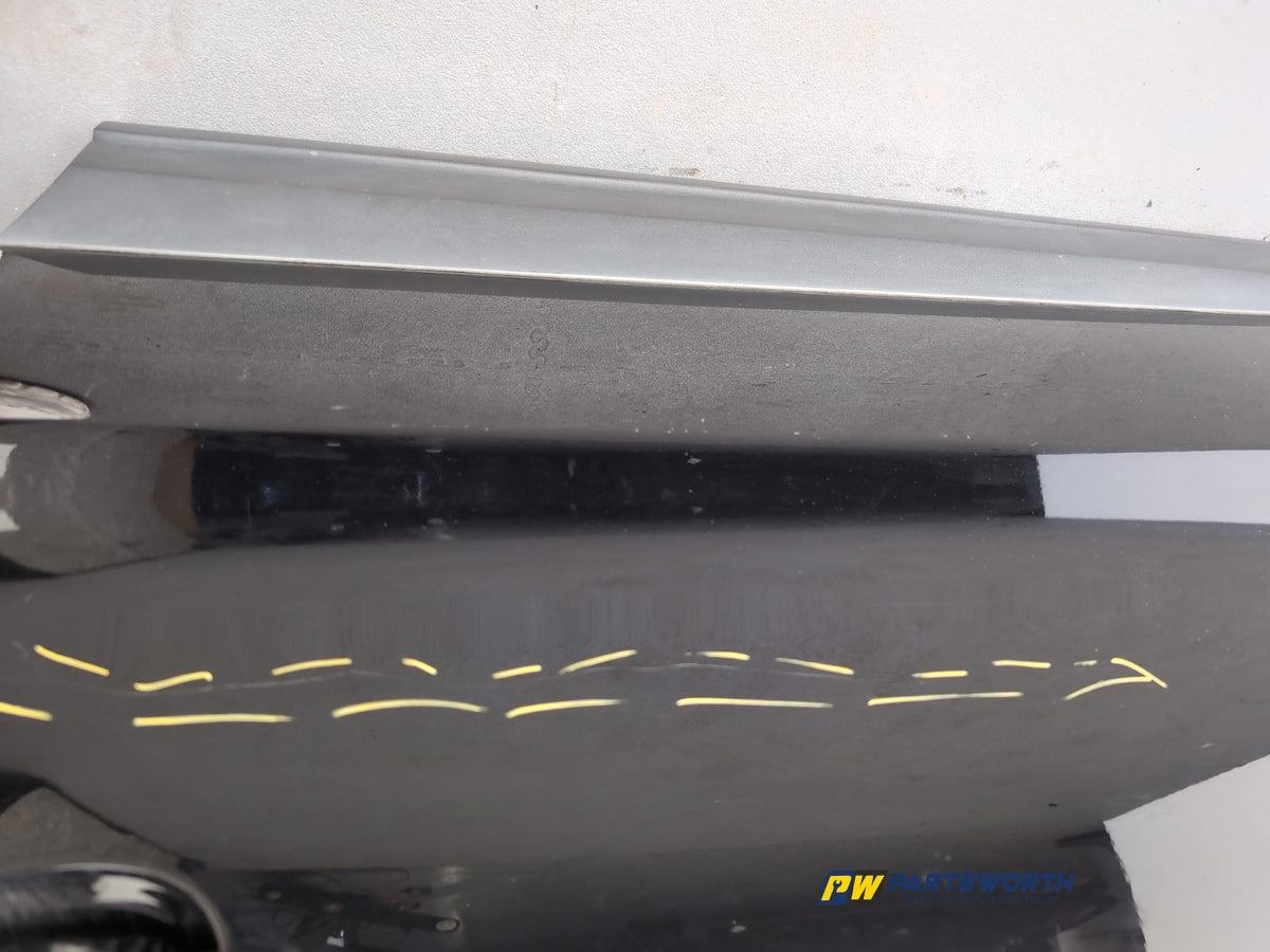 Door Front LH 7