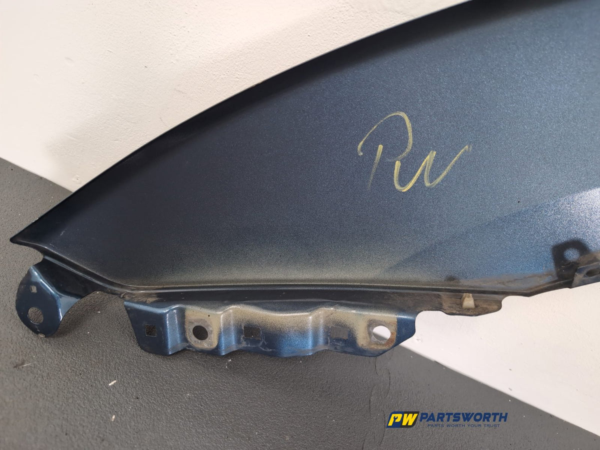Wing Front RH 7