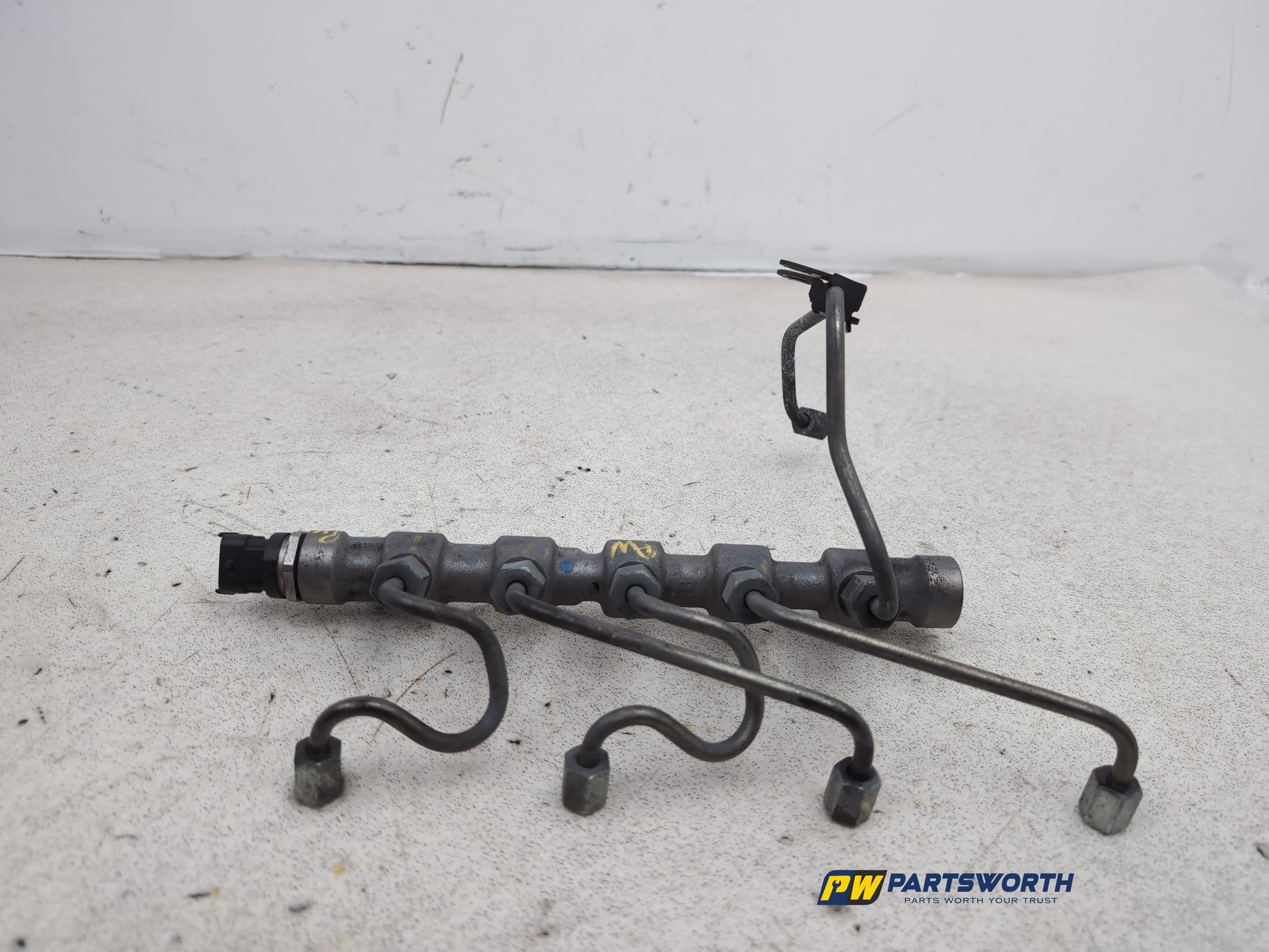 Fuel Rail 14