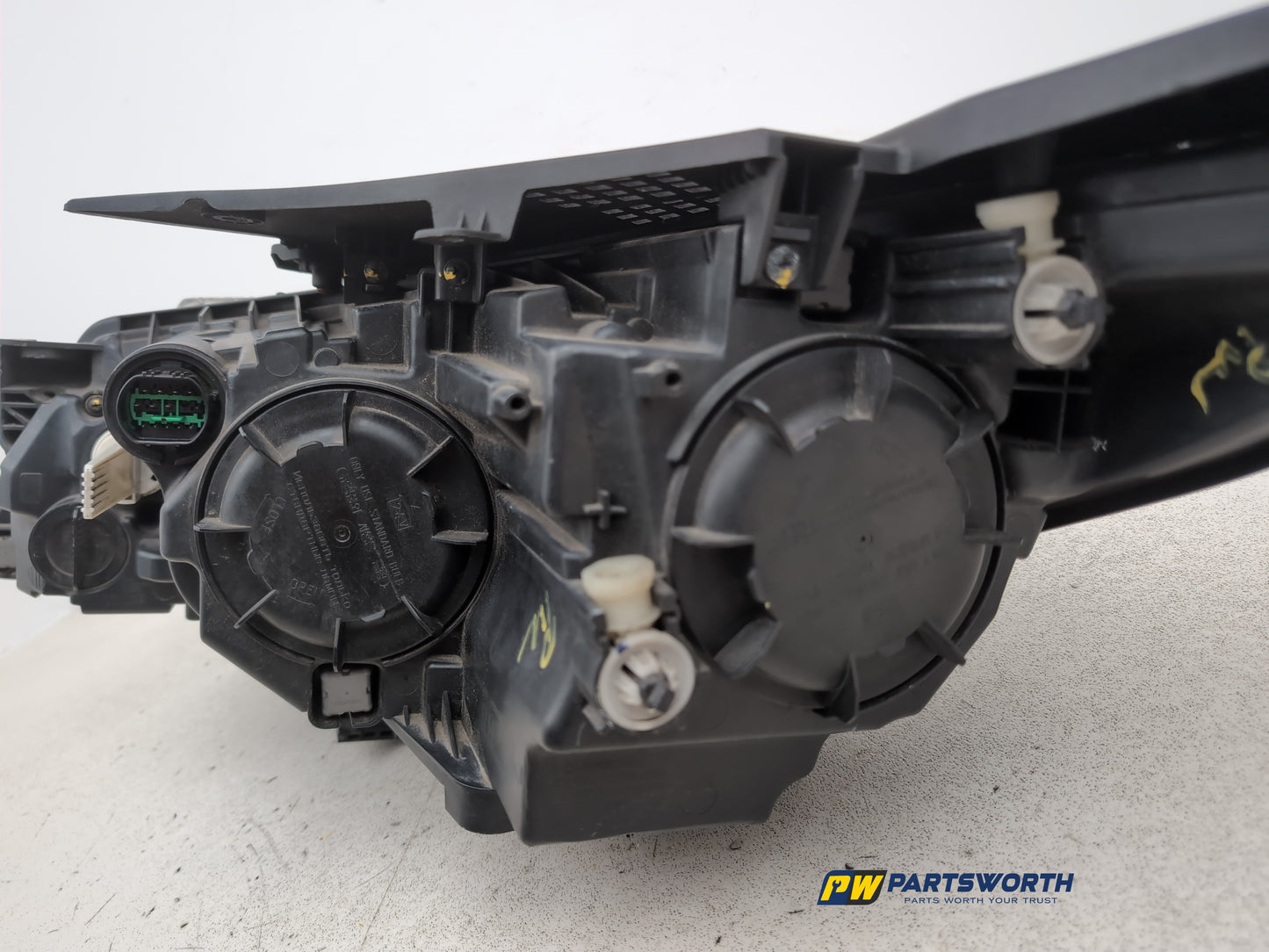 Headlamp RH 14