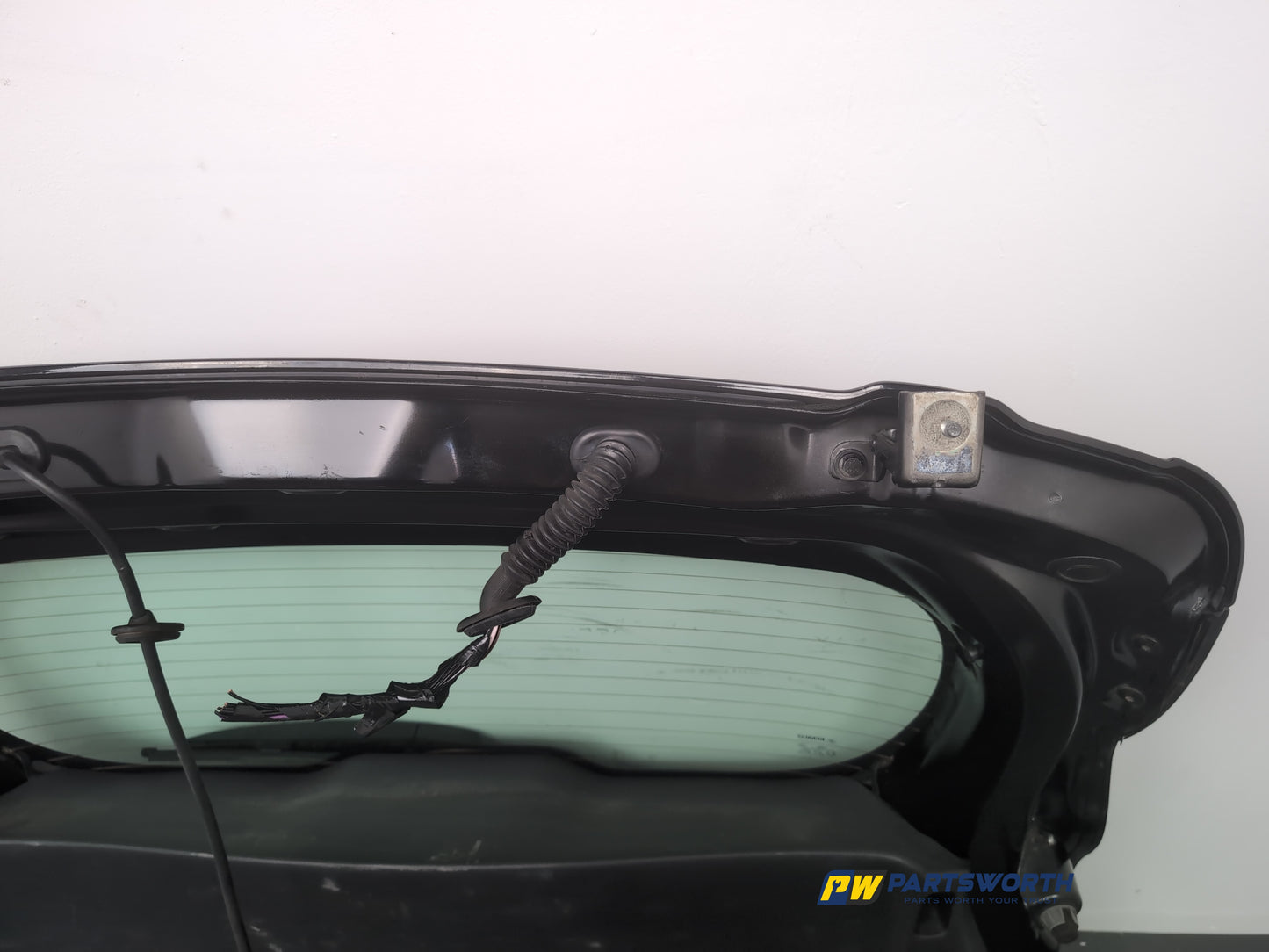 Boot Lid 13