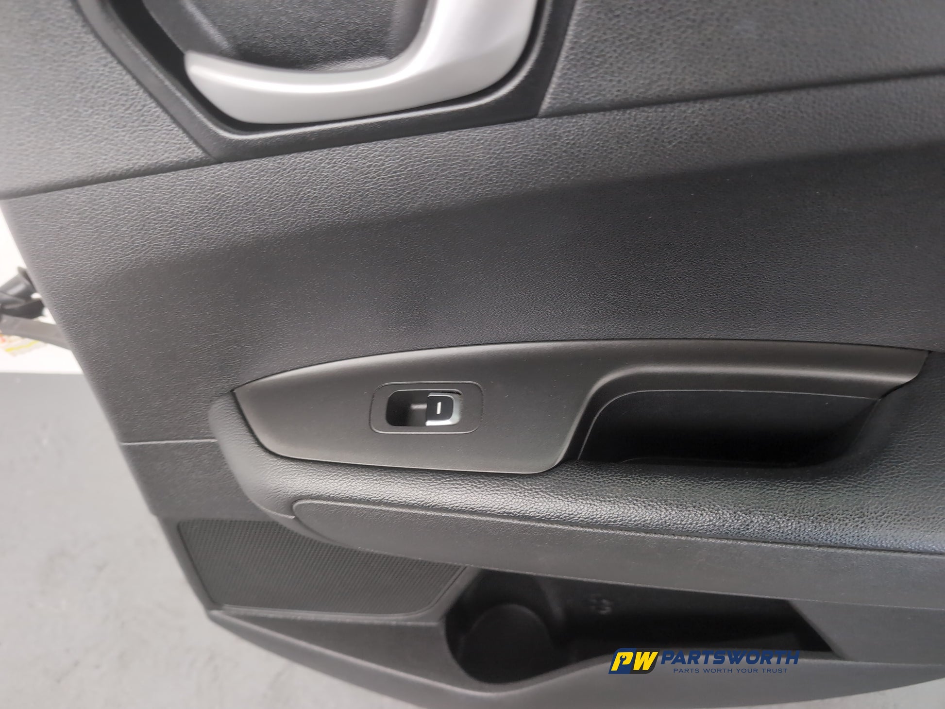 Door Rear RH 13