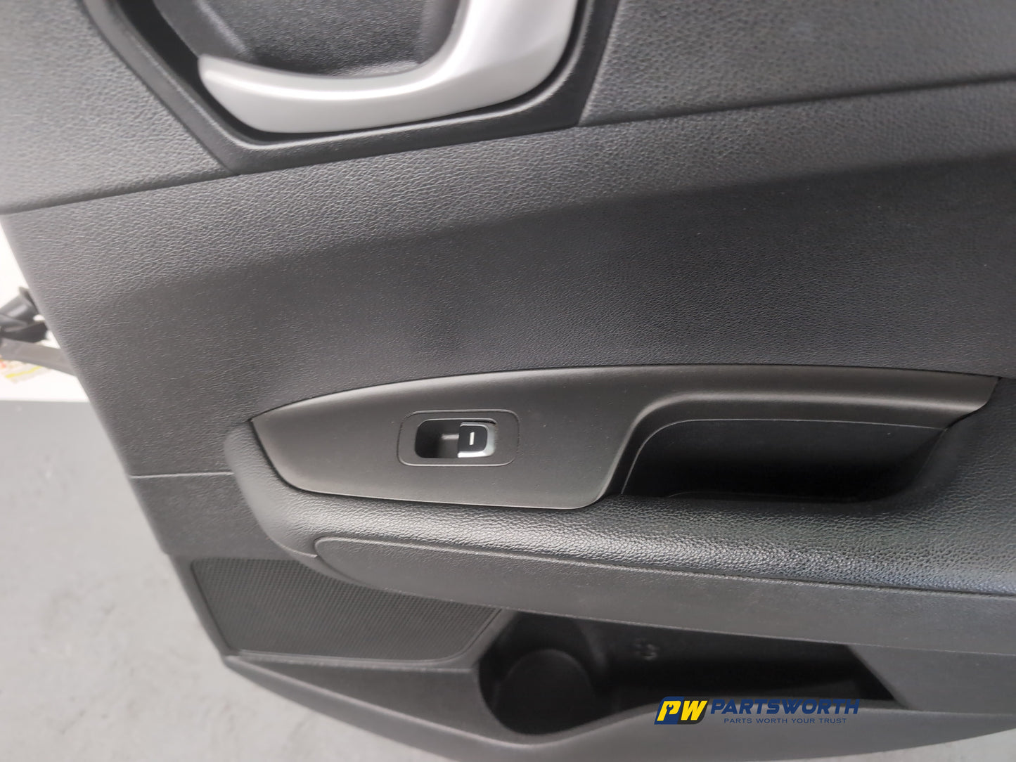 Door Rear RH 14