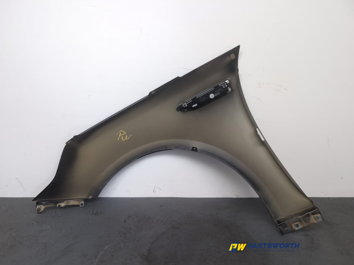 Wing Front RH 7