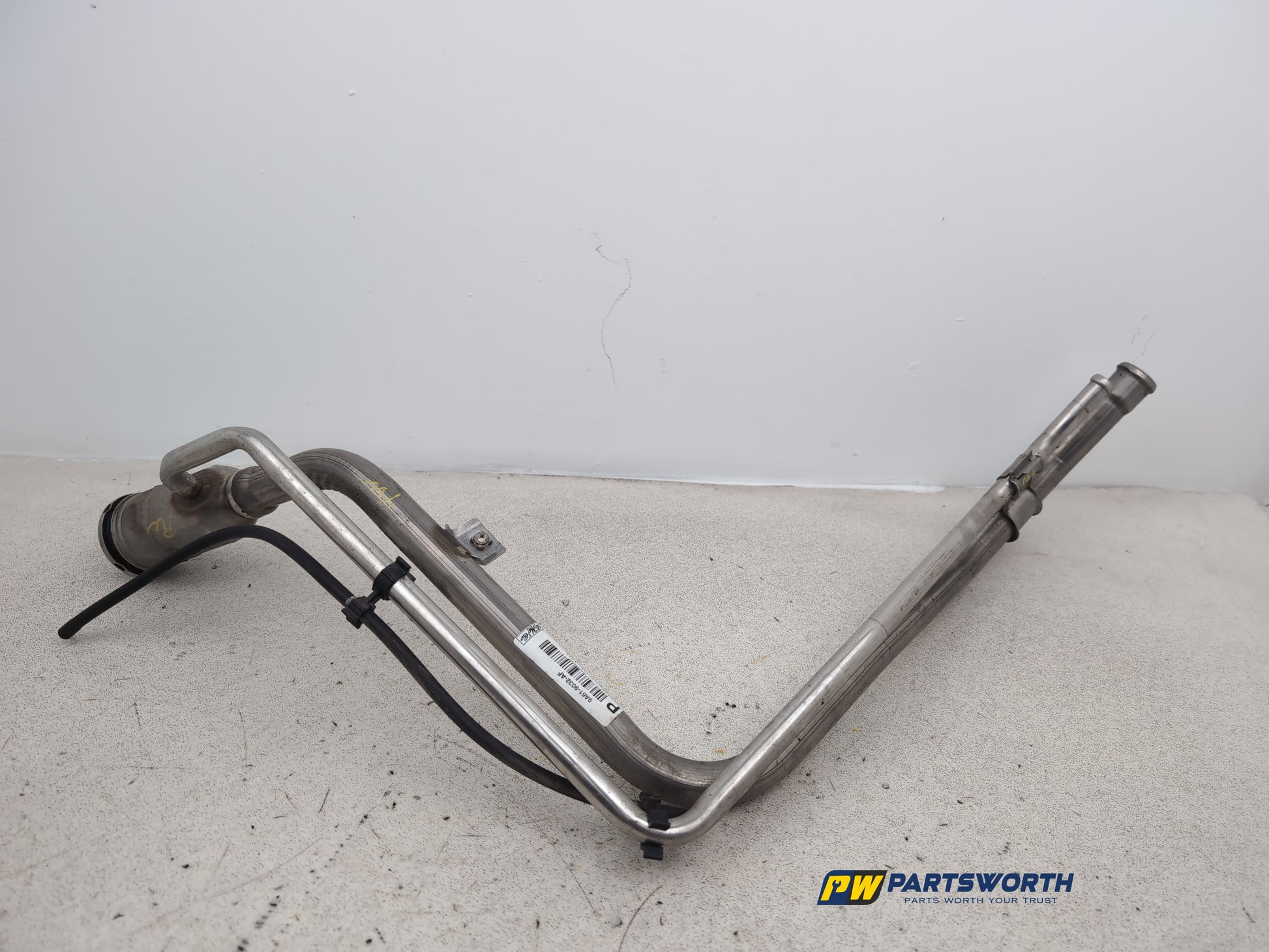 Fuel filler neck 14