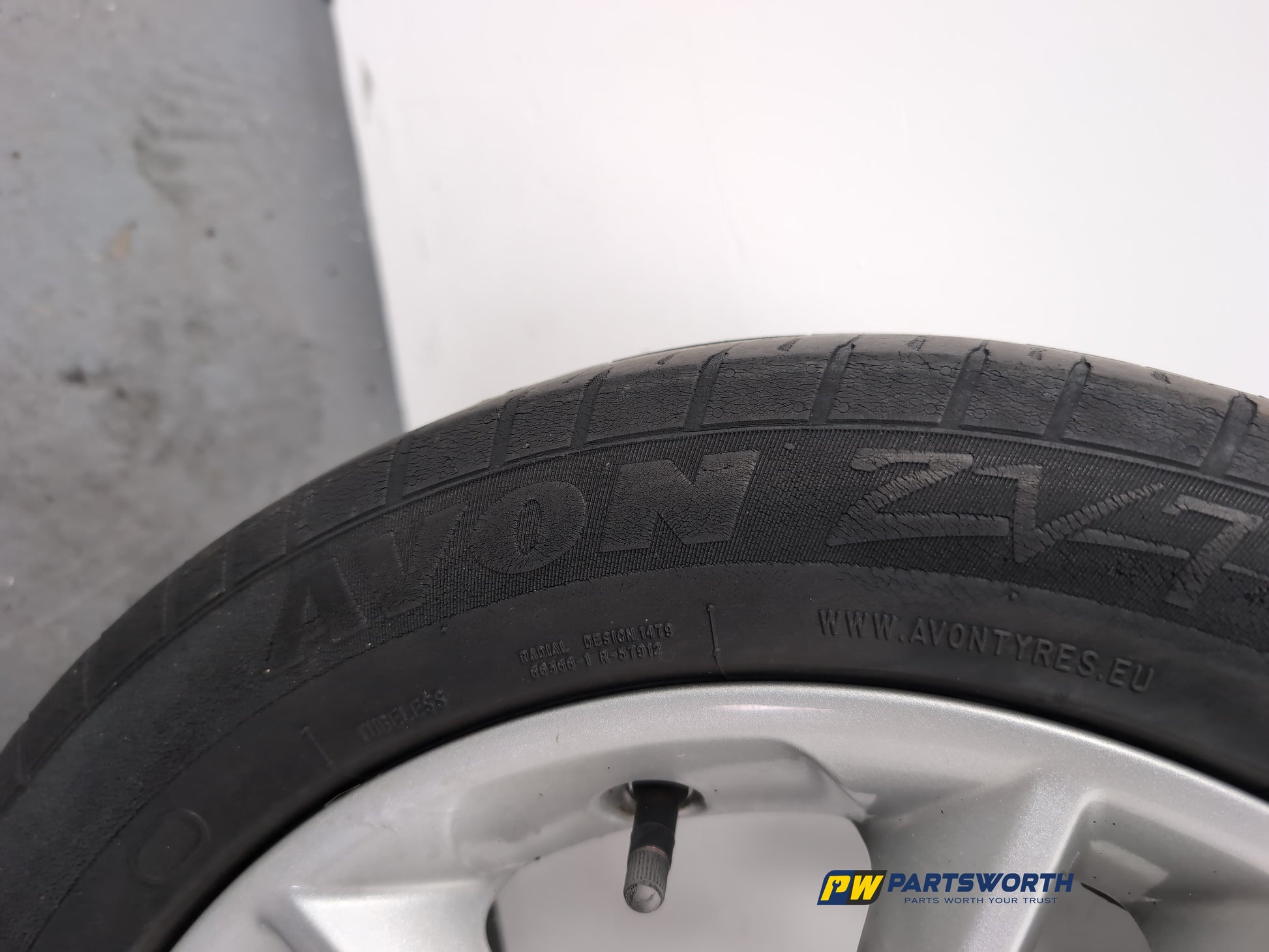 Wheel Road Alloy 14