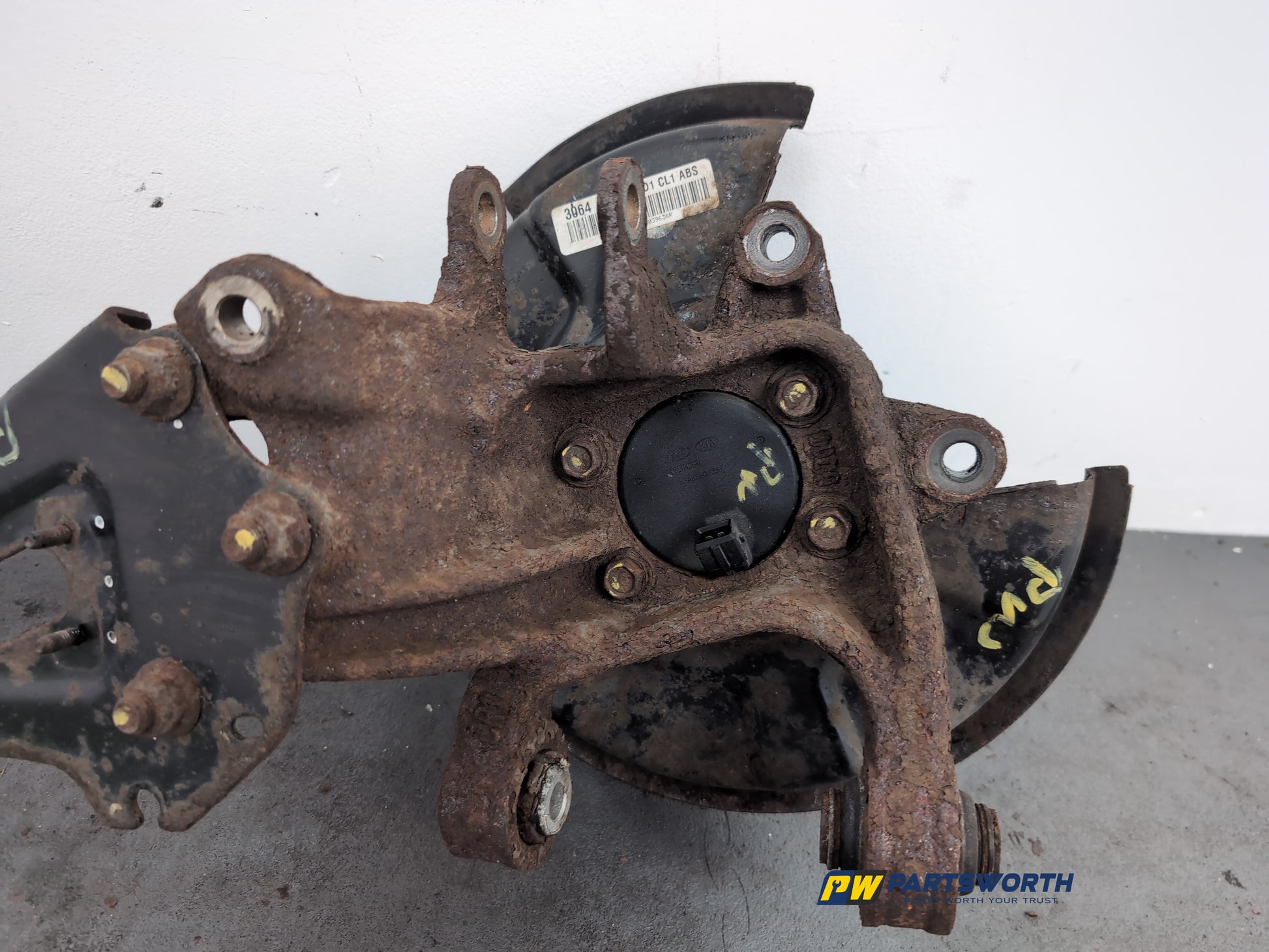 Wheel Hub Rear RH 13