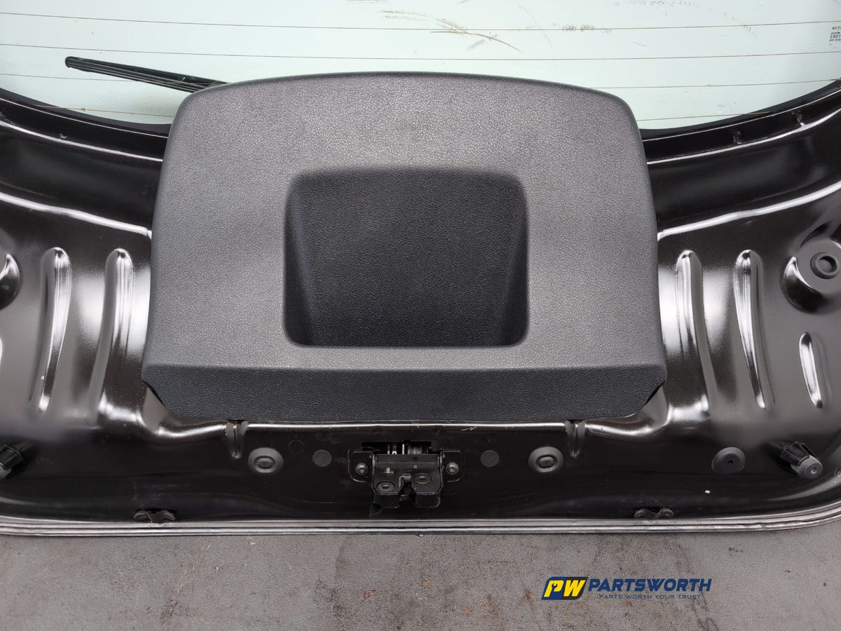 Boot Lid 7