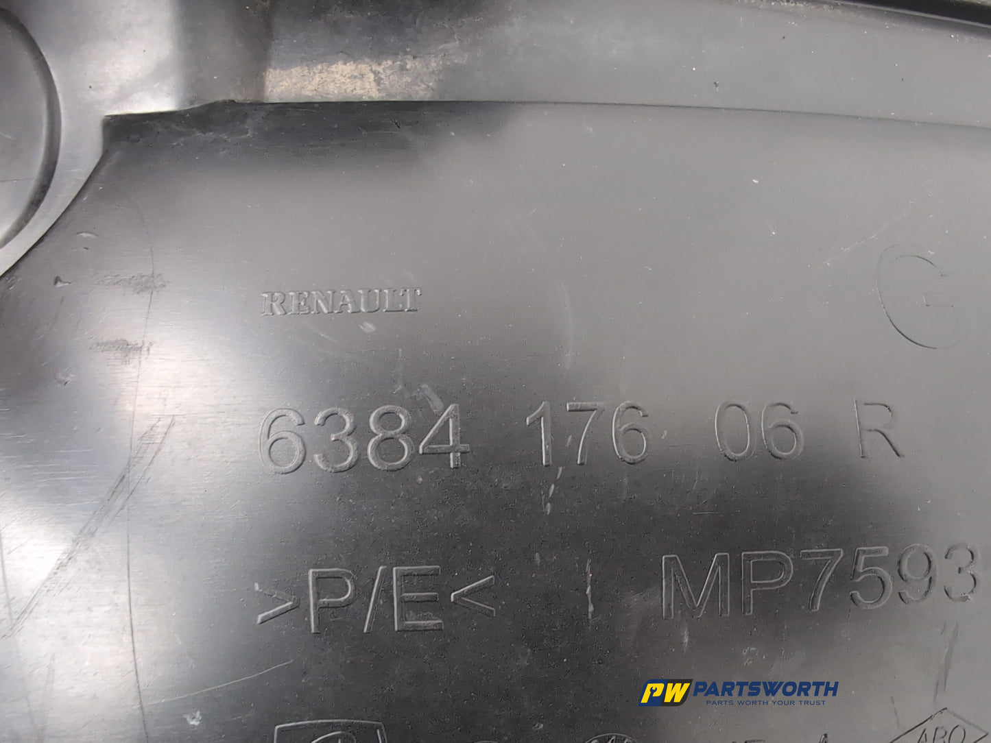 Moulding Wheel Arch Front LH 13