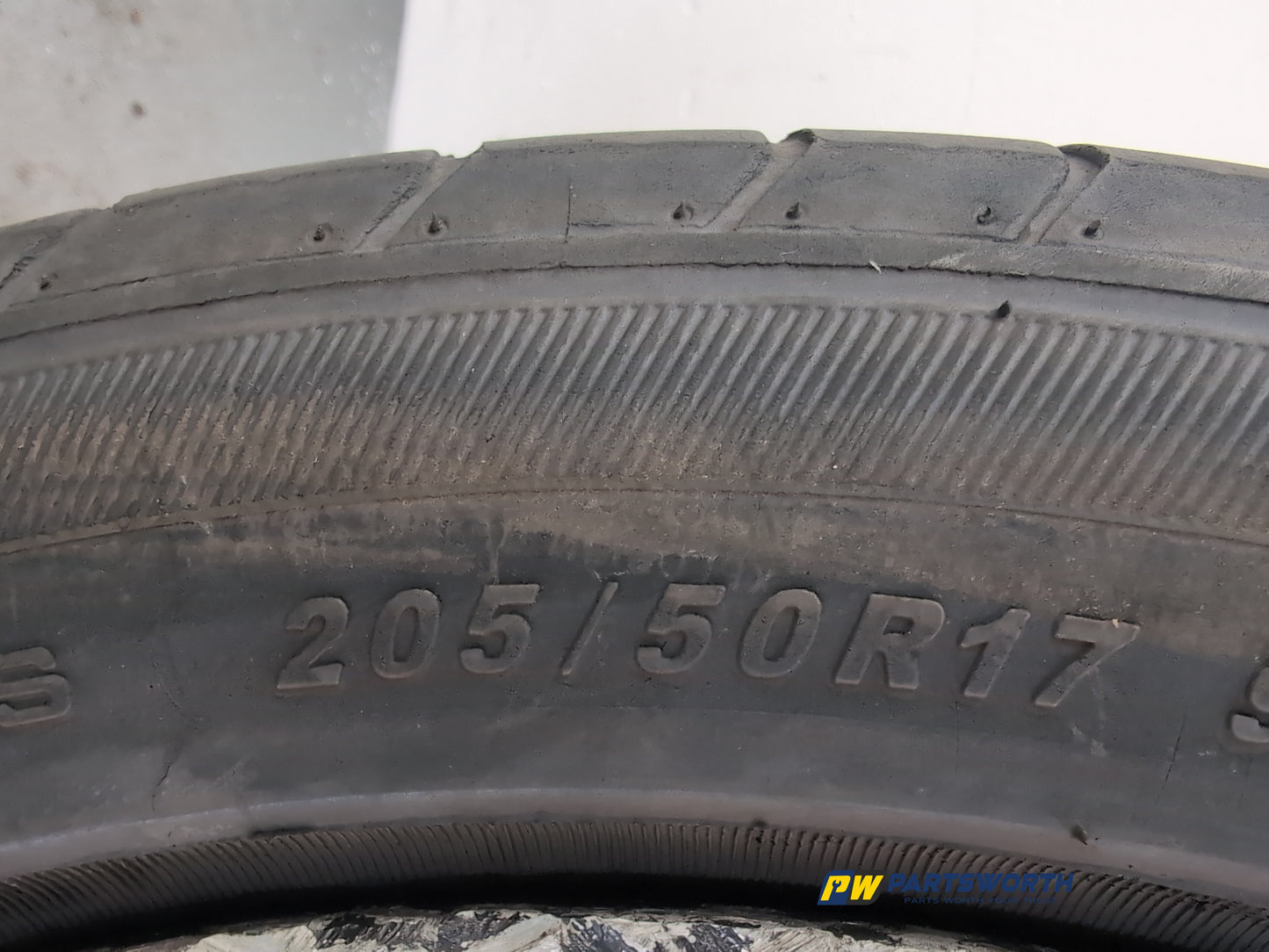 Wheel Road Alloy 13