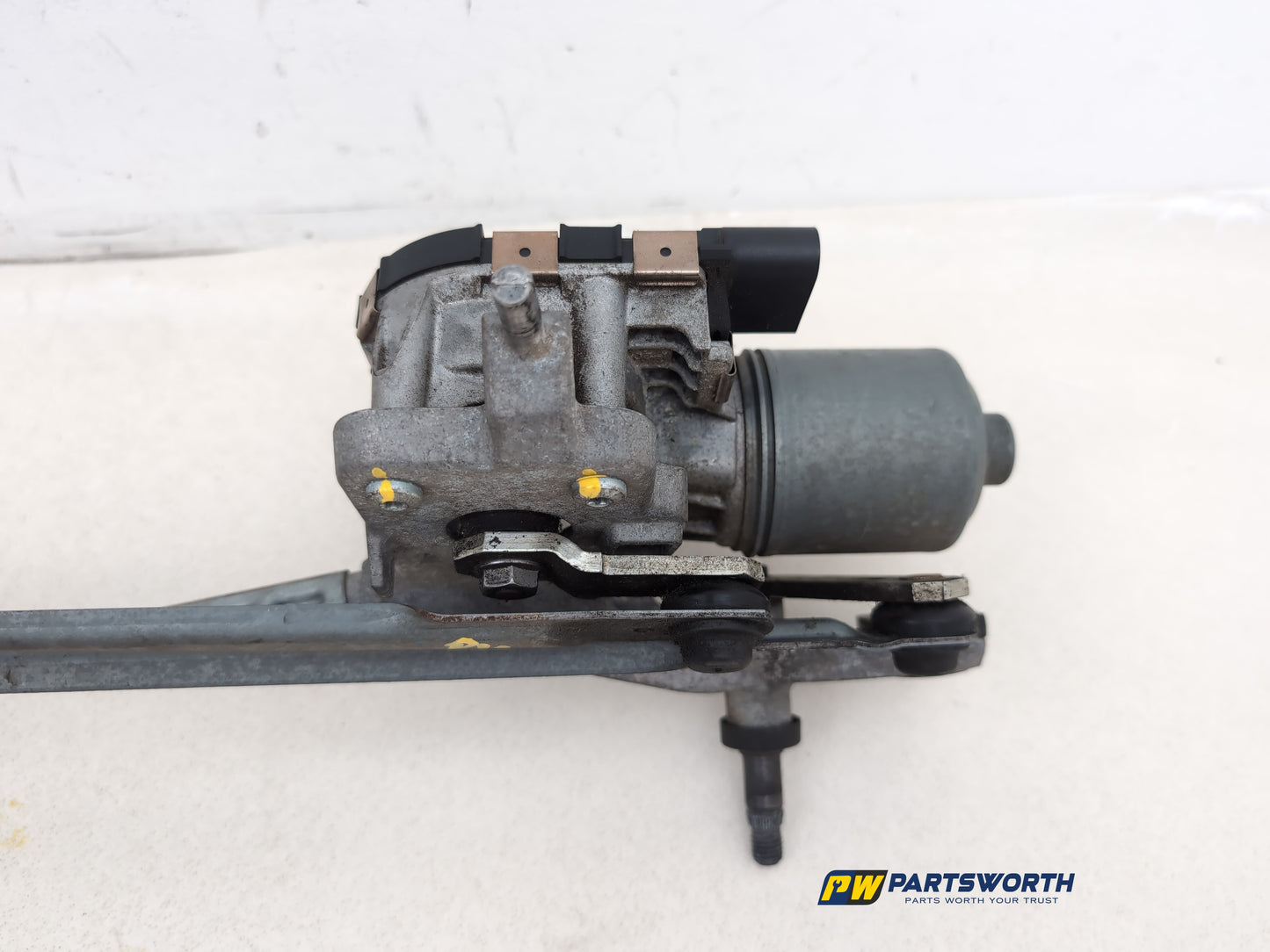 Front Wiper Motor & Mechanism / Linkage 13